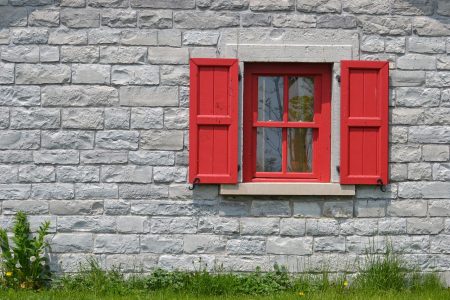 Tout savoir sur la porte-fenêtre en bois